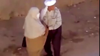 کودکان بی گناه خود را دانلودفیلم سوپربدون فیلترشکن نشان می دهد و خودش لمس